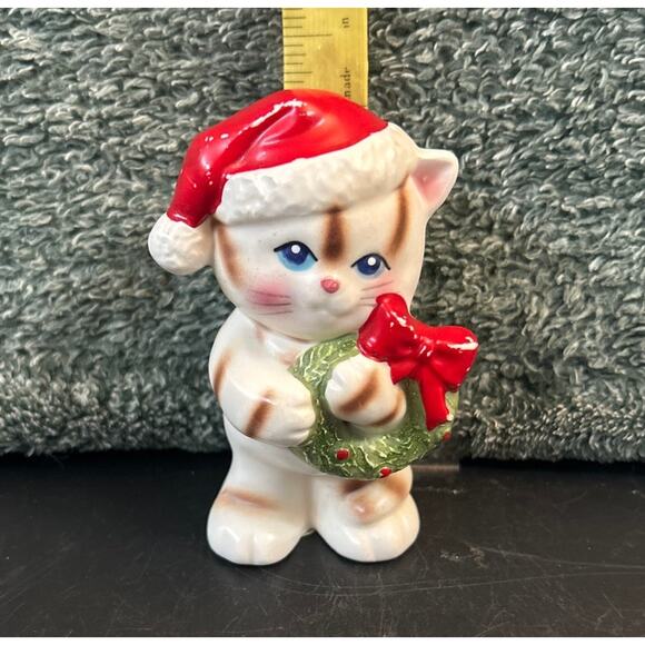 Puurrfect Stocking Stuffer Christmas Kitten by Homeco - Picture 7 of 8